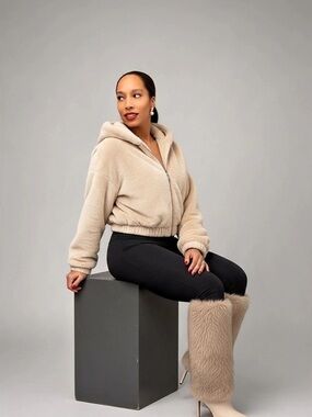 Loweright Jacket Cream Teddy Hooded Jacket